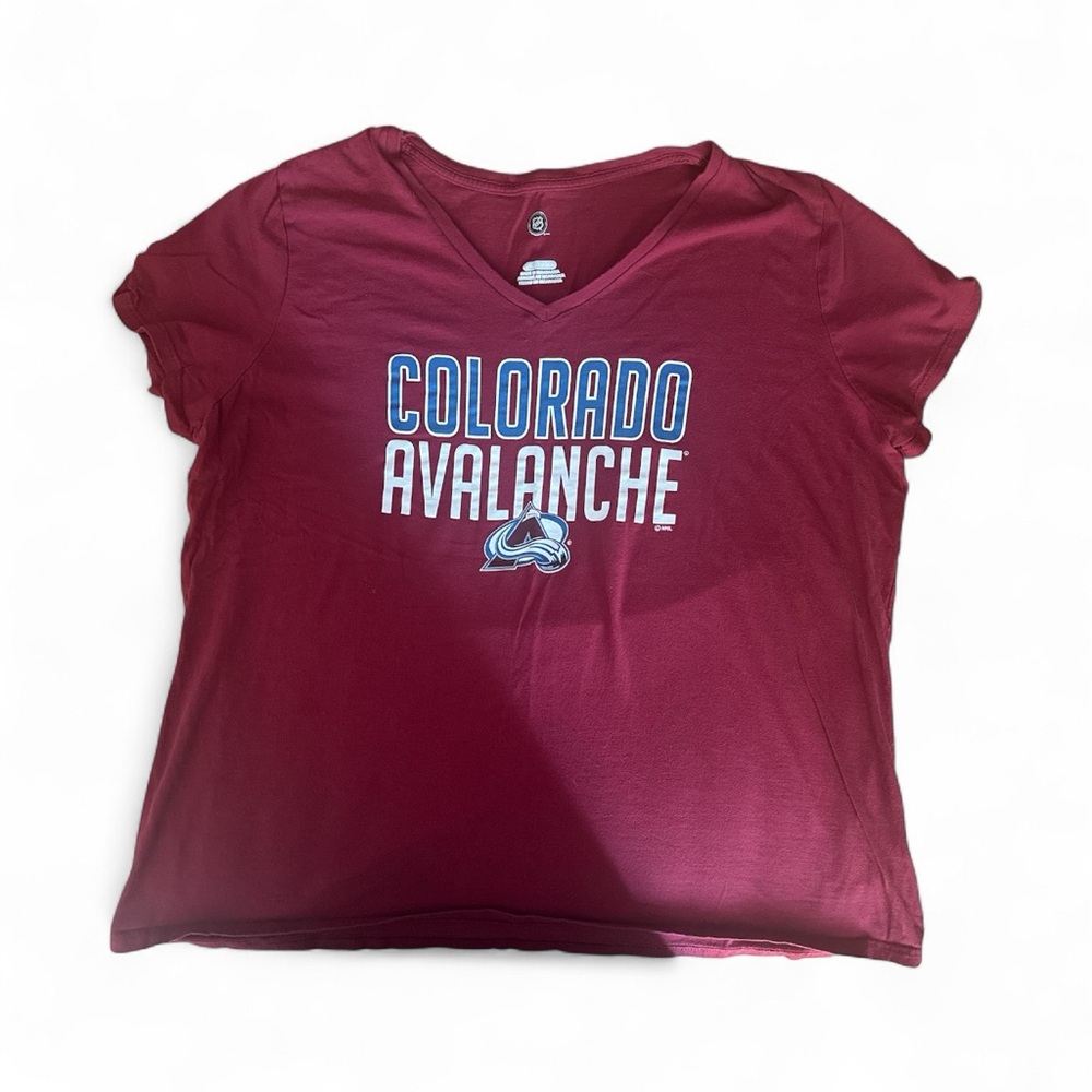 Colorado Avalanche Maroon T-Shirt - EUC